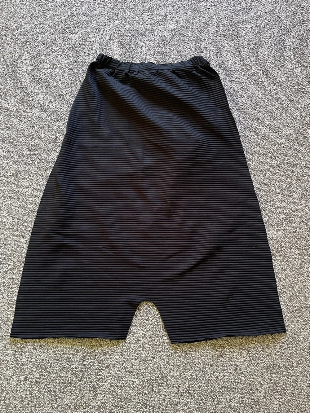 Issey Miyake Black Drop Crotch Shorts - Picture 1 of 6